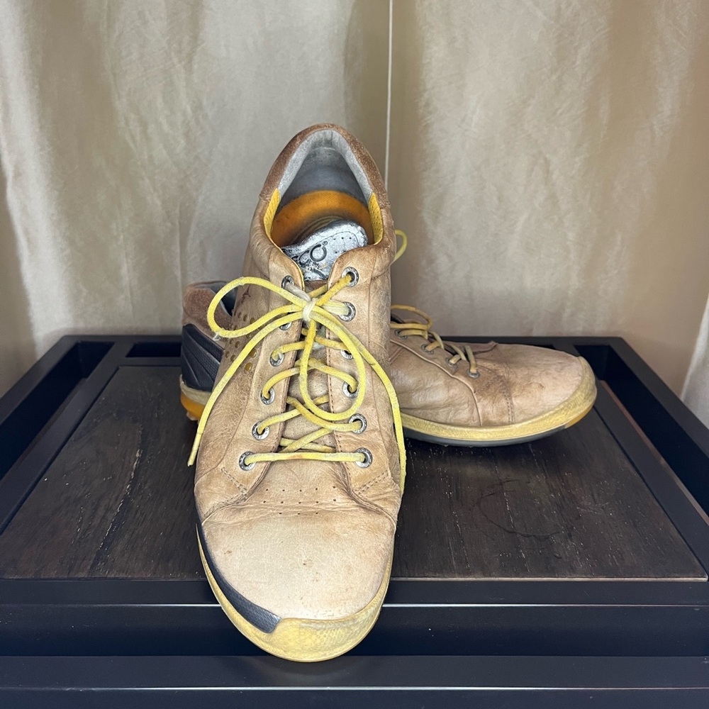 Ecco Men's Brown and Yellow Sneakers